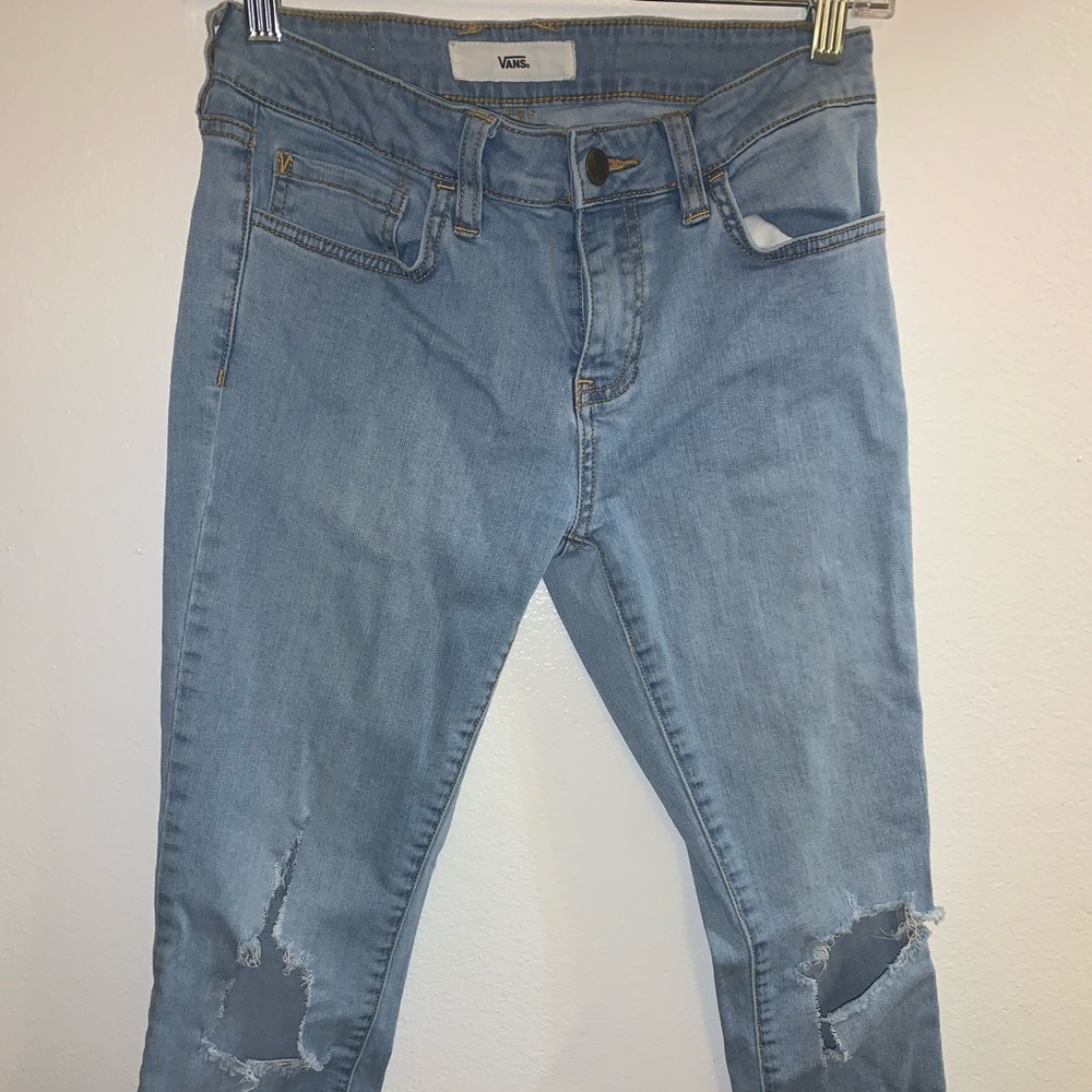 Vans distressed Jeans